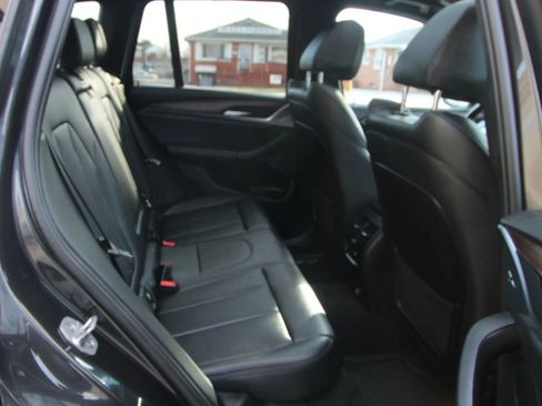Used 2018 BMW X3 xDrive30i image 12