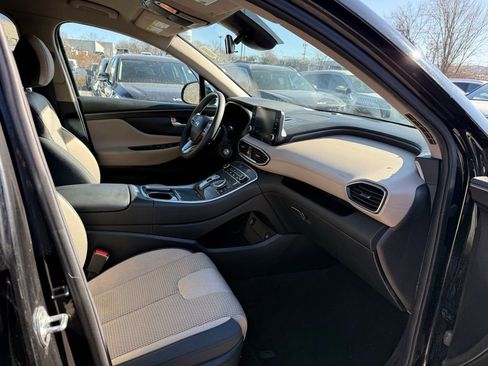 Used 2023 Hyundai Santa Fe SE image 16
