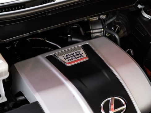 Used 2018 Lexus RX 450hL Premium w/ Premium Package AWD/4WD image 67