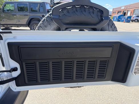 New 2026 Jeep Wrangler Sport AWD/4WD image 20