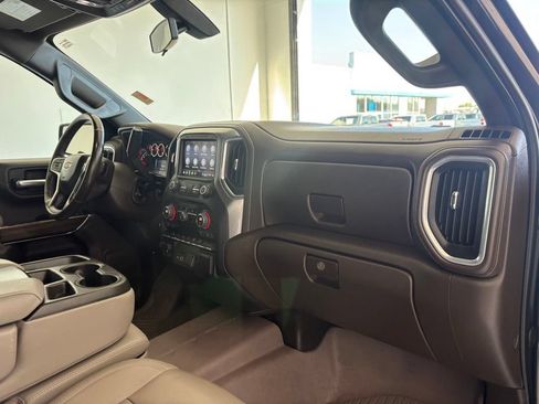 Used 2022 Chevrolet Silverado 1500 LT AWD/4WD image 44