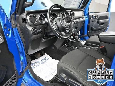 Used 2022 Jeep Wrangler Unlimited Sport w/ Sun And Sound Package AWD/4WD image 11