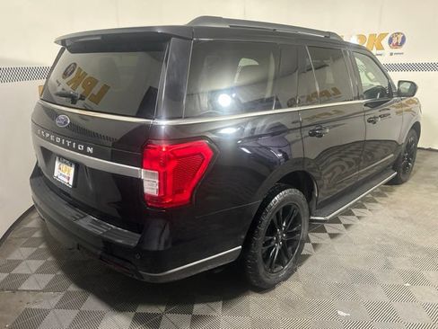 Used 2022 Ford Expedition XLT RWD image 3