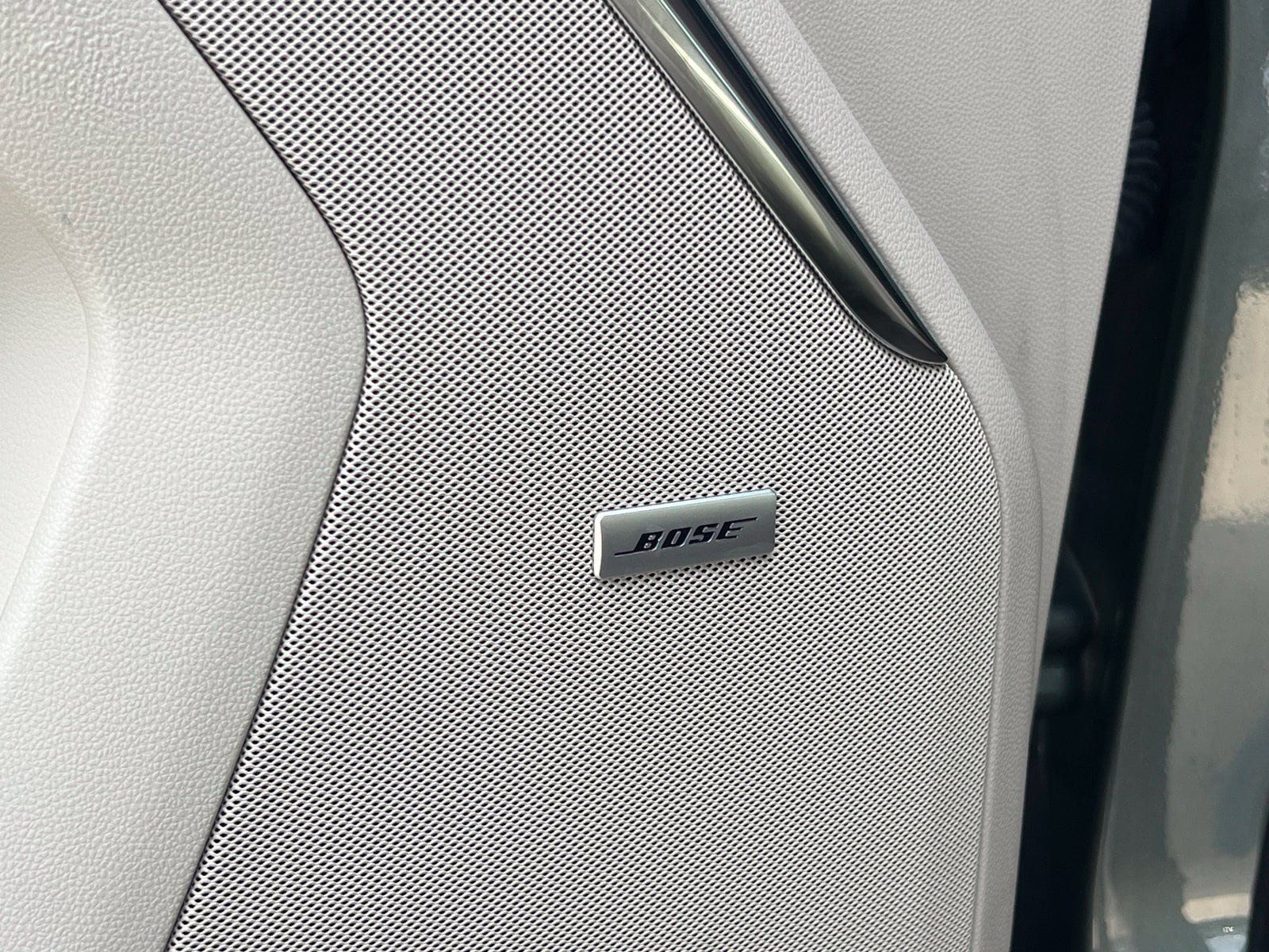 Used 2023 GMC Yukon Denali w/ LPO, Floor Liner Package AWD/4WD image 29