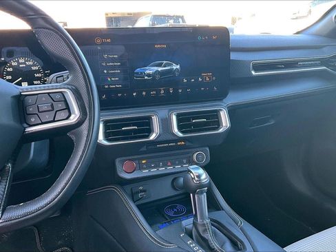 Used 2025 Ford Mustang GT Premium image 6