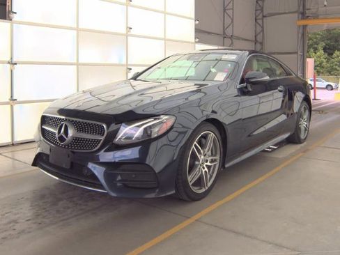 Used 2018 Mercedes-Benz E 400 4MATIC Coupe image 1