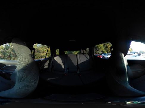 Used 2025 Toyota 4Runner SR5 image 37