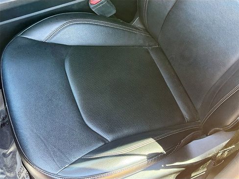 Used 2022 Jeep Compass Limited image 18