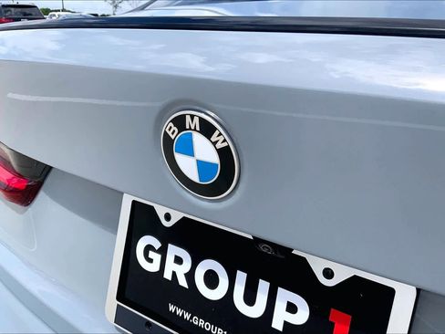 Used 2025 BMW M340i Sedan RWD image 30