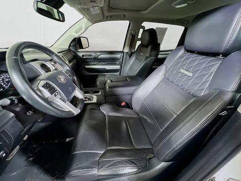 Certified 2018 Toyota Tundra Platinum AWD/4WD image 18