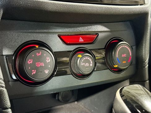 Used 2018 Subaru Crosstrek 2.0i Premium w/ Popular Package #2 AWD/4WD image 24