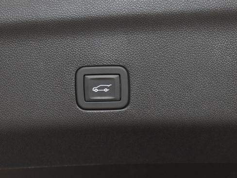 New 2025 Chevrolet Tahoe Premier image 15