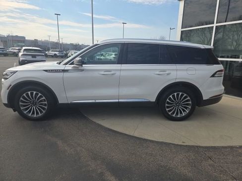 Used 2023 Lincoln Aviator Reserve w/ Elements Package Plus image 3