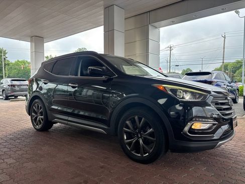 Used 2017 Hyundai Santa Fe Sport FWD image 3