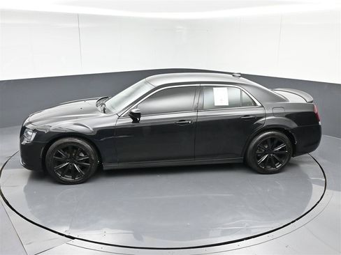 Used 2021 Chrysler 300 Touring w/ Sport Appearance Package RWD image 28