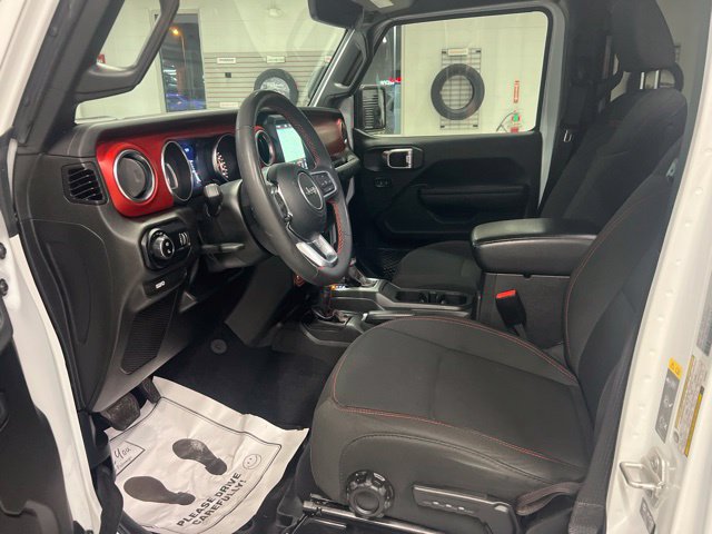 Used 2023 Jeep Gladiator Rubicon w/ Cold Weather Group AWD/4WD image 21