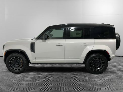 New 2026 Land Rover Defender 110 image 1