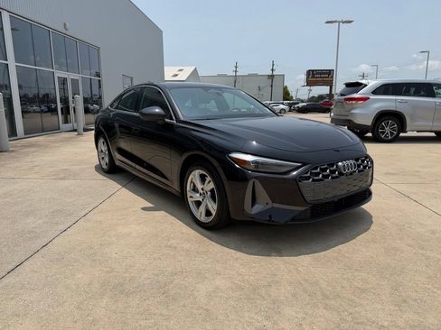 Used 2025 Audi A5 2.0T Premium w/ Convenience Package AWD/4WD image 32