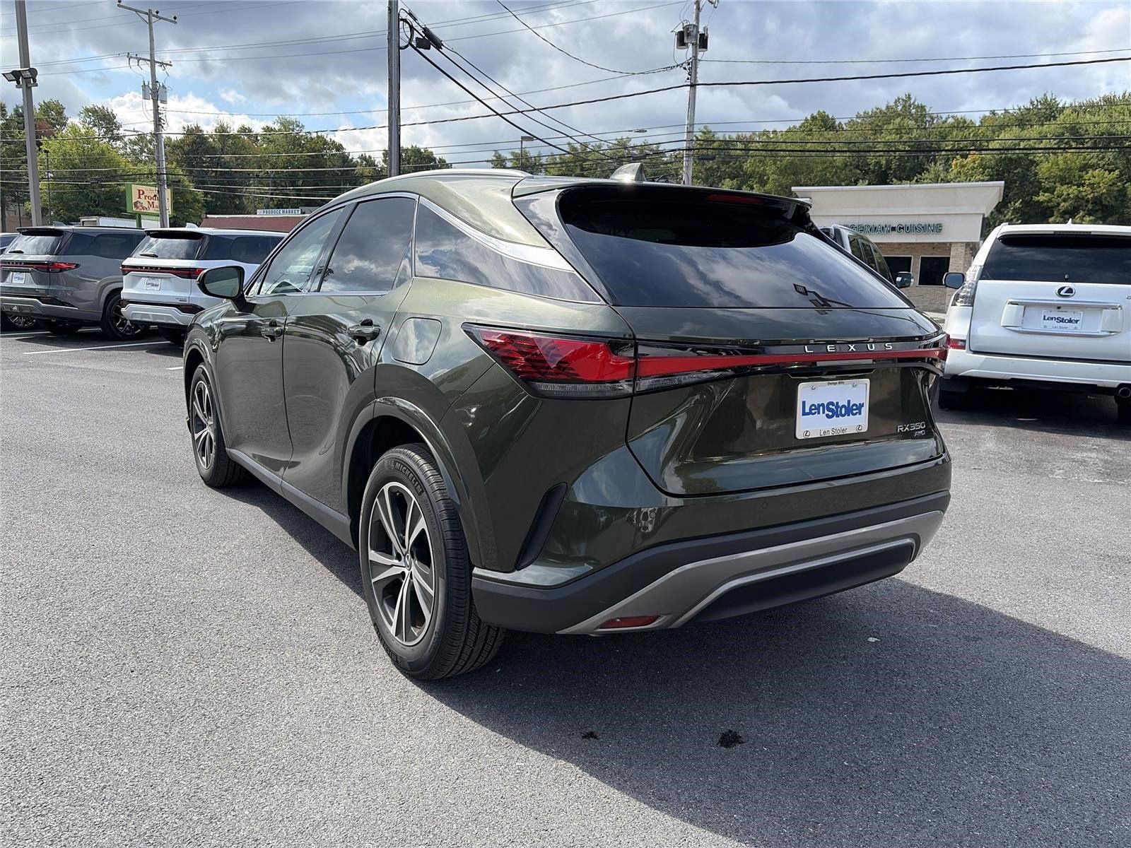Used 2024 Lexus RX 350 Premium w/ Accessory Package (Z1) AWD/4WD image 3