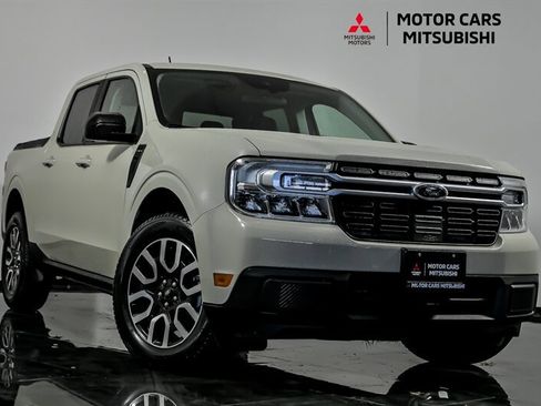 Used 2024 Ford Maverick Lariat FWD image 1