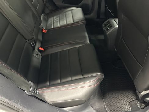 Used 2020 Volkswagen GTI SE FWD image 50