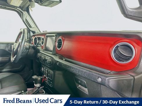 Used 2022 Jeep Wrangler Unlimited Rubicon w/ Safety Group image 32