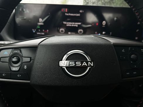 New 2026 Nissan Sentra SR FWD image 27