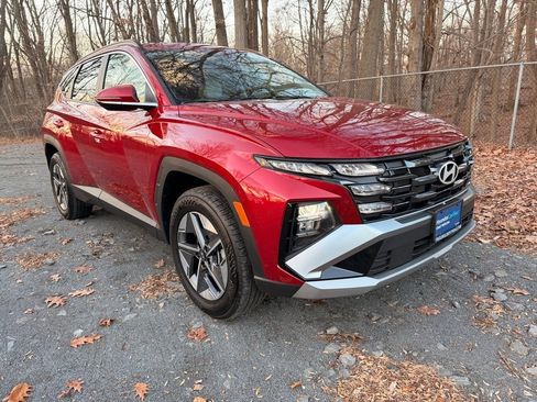 Certified 2025 Hyundai Tucson SEL image 2