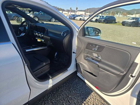 New 2026 Mercedes-Benz GLA 250 4MATIC image 12