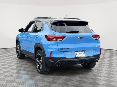 Used 2023 Chevrolet TrailBlazer RS w/ Technology Package AWD/4WD image 6