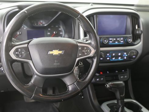 Used 2017 Chevrolet Colorado LT w/ Luxury Package, Chrome image 4