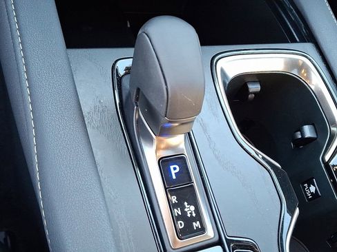 Used 2025 Lexus RX 350 Premium image 16