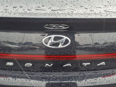 Certified 2023 Hyundai Sonata SE w/ Cargo Package FWD image 14