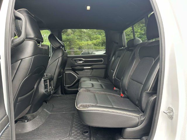 Used 2023 RAM 1500 Laramie AWD/4WD image 18