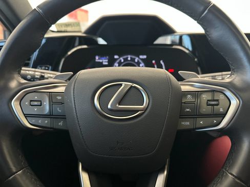 Used 2025 Lexus NX 250 FWD w/ Premium Package image 24