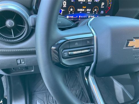 Used 2024 Chevrolet Colorado LT w/ LT Convenience Package II image 34