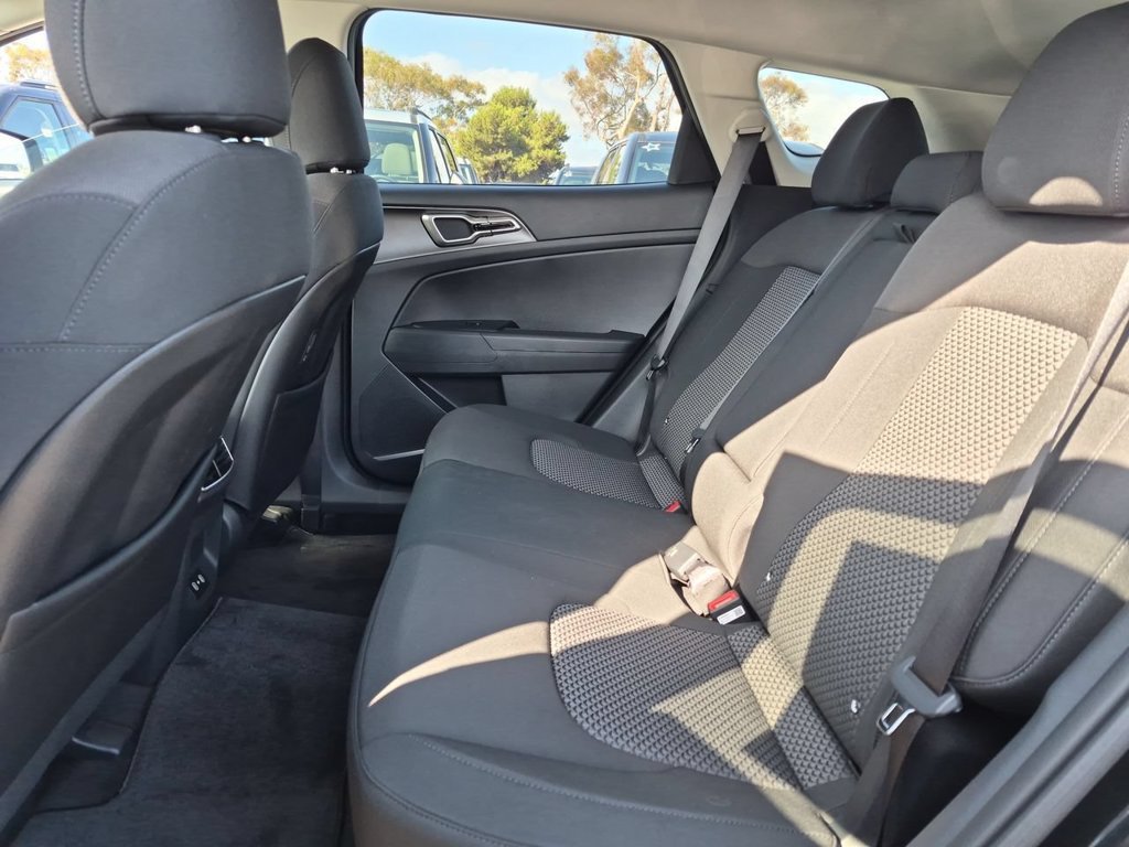 New 2027 Kia Sportage S FWD image 25