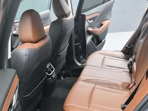 Used 2020 Subaru Outback Touring XT AWD/4WD image 22