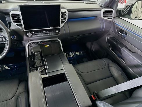 Certified 2024 Toyota Sequoia Platinum image 26