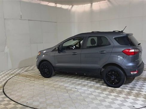 Used 2019 Ford EcoSport SE w/ SE Convenience Package image 6