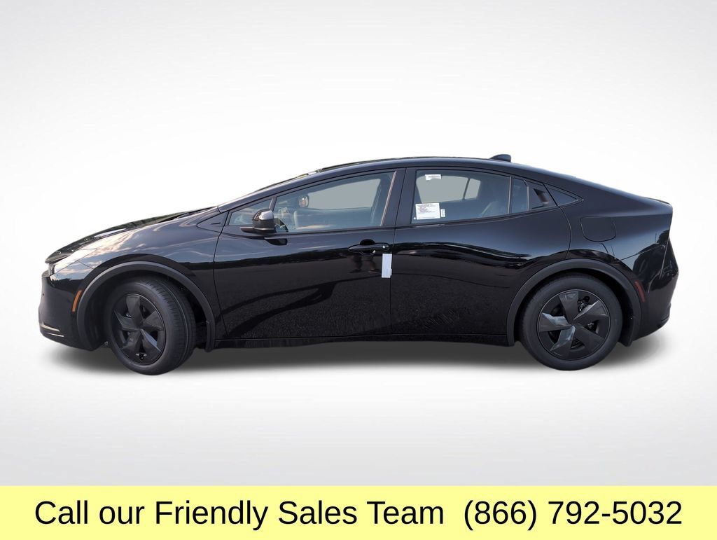 New 2026 Toyota Prius Plug-In Hybrid FWD image 2