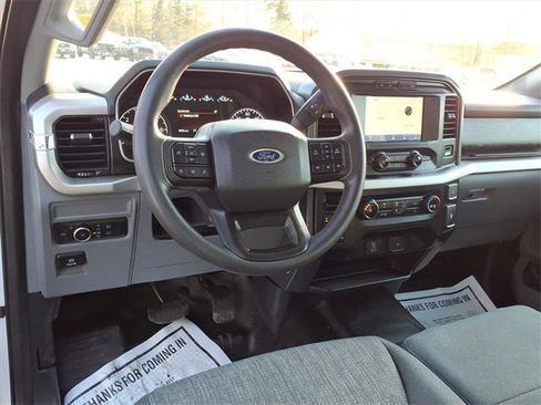 Used 2021 Ford F150 XLT image 11