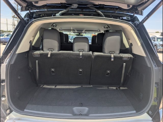 Used 2023 Nissan Pathfinder SL AWD/4WD image 19