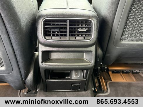 Used 2022 Mercedes-Benz GLE 450 4MATIC image 19