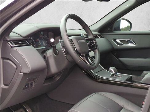 Used 2026 Land Rover Range Rover Velar Dynamic SE image 10