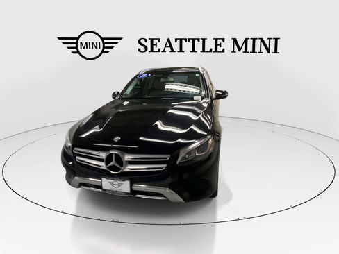 Used 2019 Mercedes-Benz GLC 350e GLC 350e image 4