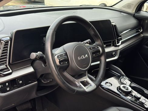 Used 2023 Kia Sportage EX AWD/4WD image 19