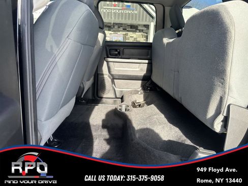 Used 2017 RAM 3500 Tradesman w/ Chrome Appearance Group image 20