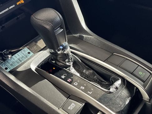 Used 2019 Honda Civic EX image 16