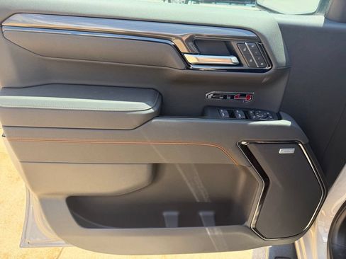New 2026 GMC Sierra 1500 AT4 w/ AT4 Premium Package AWD/4WD image 17